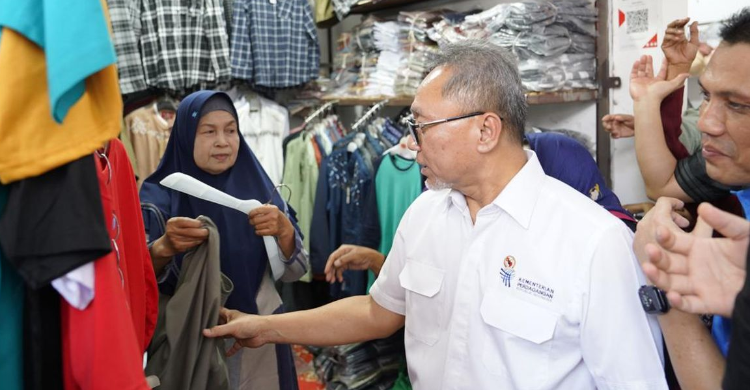 Pasar Grosir Sepi Foto : Ist