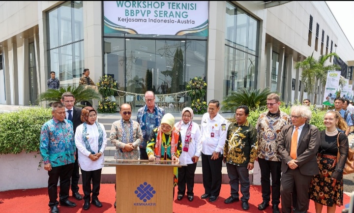 Pemerintah Terus Tingkatkan Keahlian dan Produktivitas Angkatan Kerja Foto : Humas Pemprov