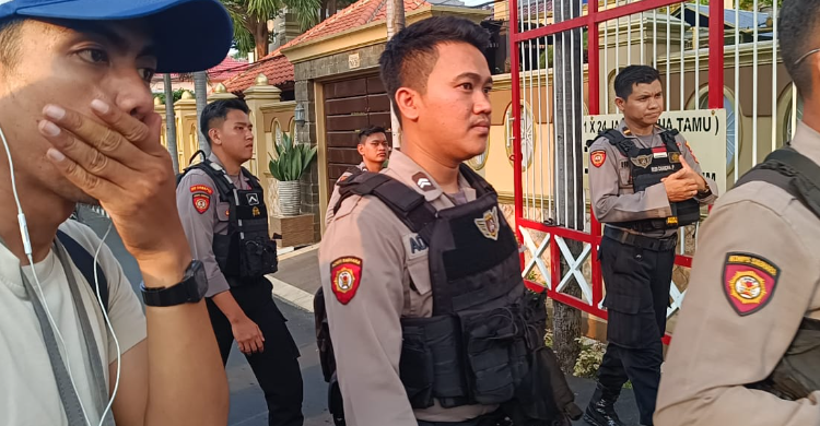Pengacara: Firli Dan Keluarga Saksikan Penggeledahan Di Rumahnya Foto : Ist
