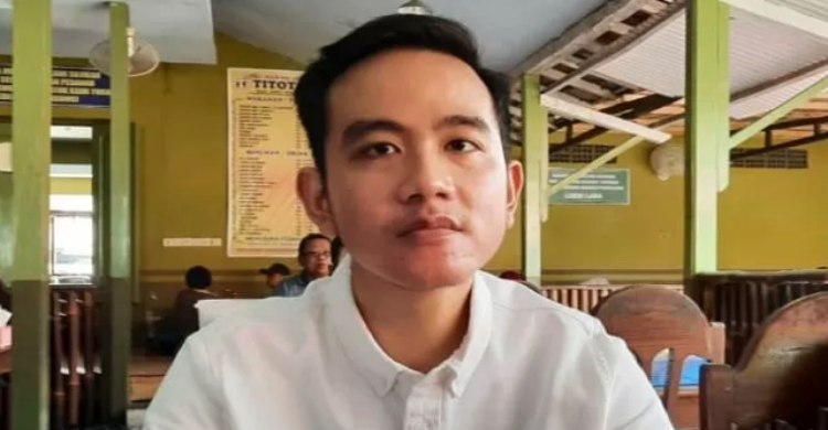Pengamat: Jokowi Belum Tentu Dukung Gibran Foto : Ist