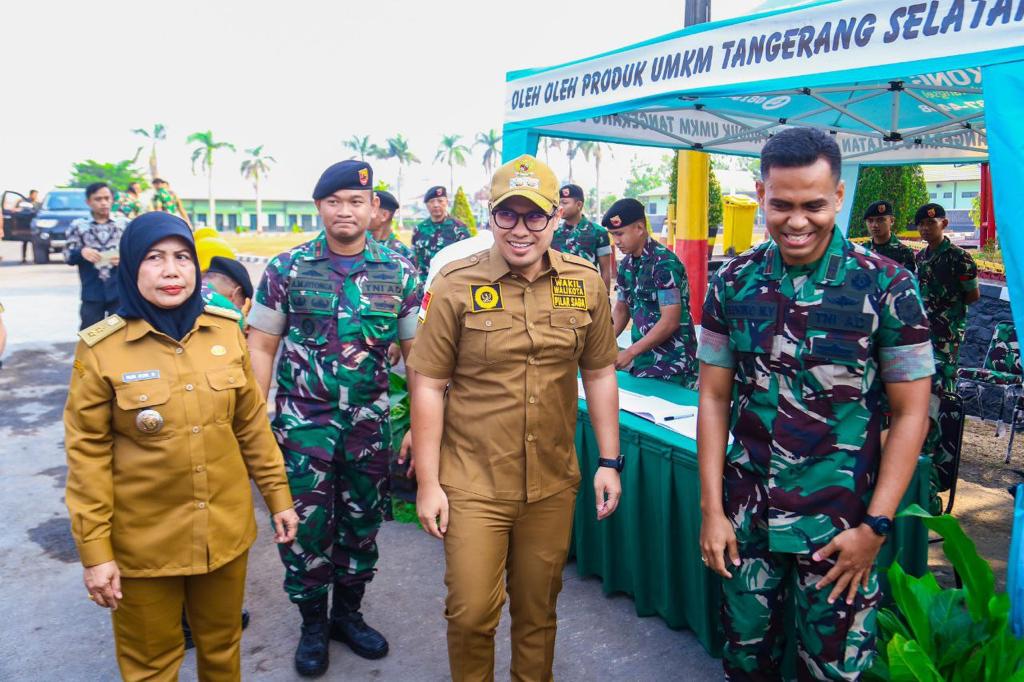 Pilar: Terima Kasih Atas Kepedulian Terhadap Tangsel Wakil Walikota Tangsel Pilar Saga Ichsan, menghadiri peringatan Hari Ulang Tahun (HUT) ke-52 Yonkav-9/SDK di Lapangan Markas Yonkav-9, Serpong Utara, pada Senin (23/10).(dra)