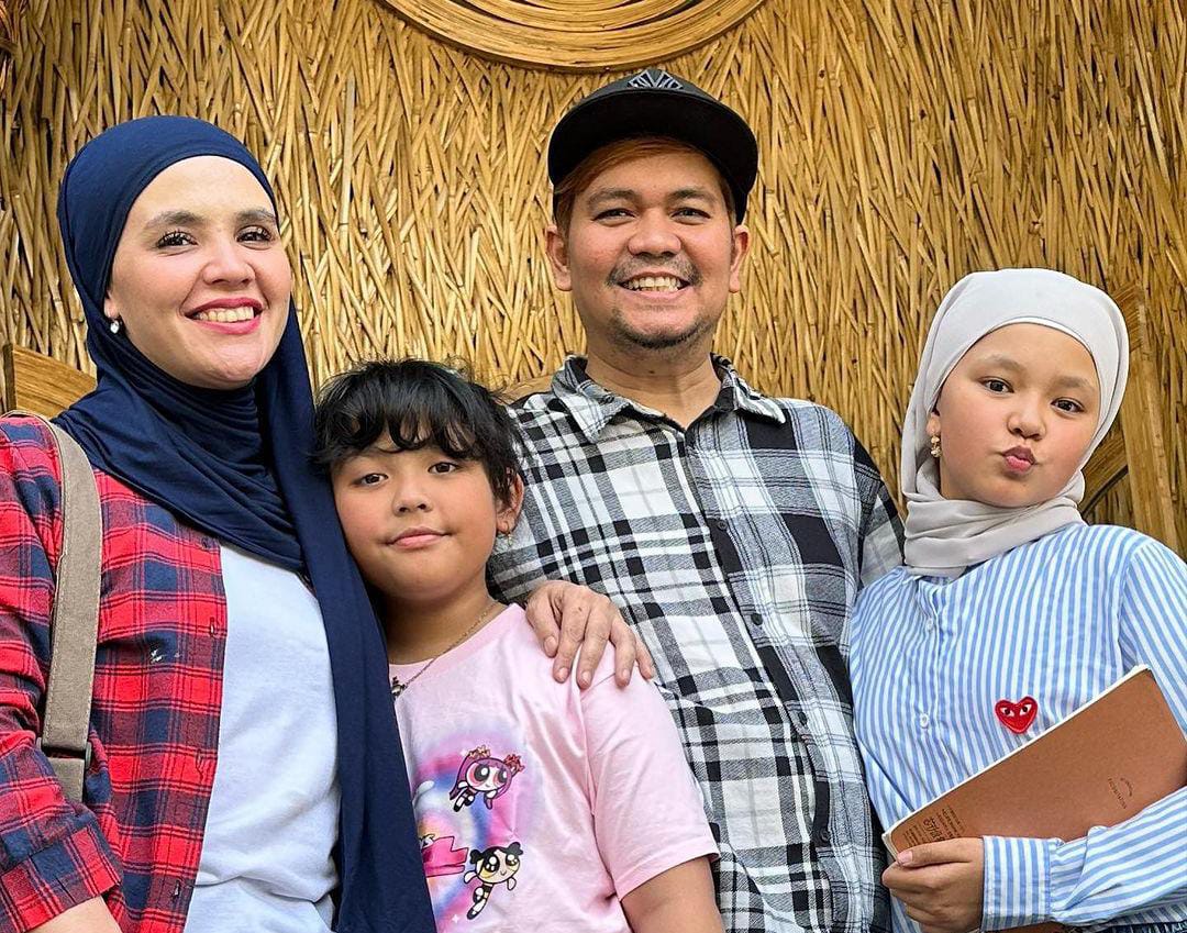 Rayakan 13 Tahun Pernikahan, Indra Bekti Ungkapkan Rasa Terima Kasih pada Aldila Foto : Ist