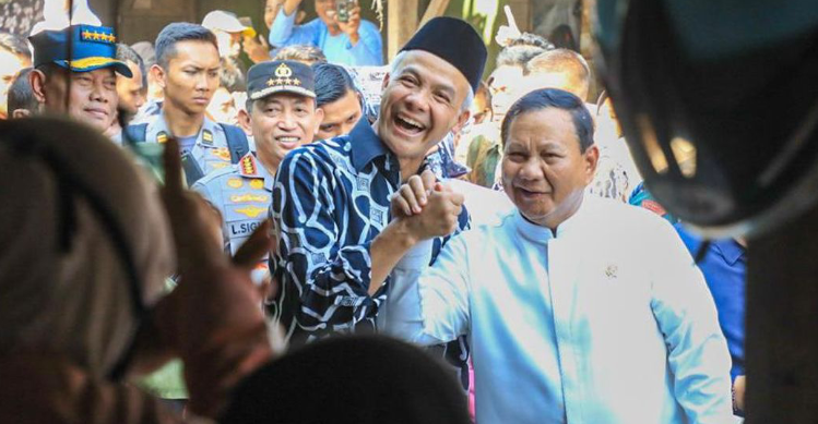 Survei Ipsos: Prabowo Dan Ganjar Bersaing Ketat, Anies Tertinggal Foto : Ist