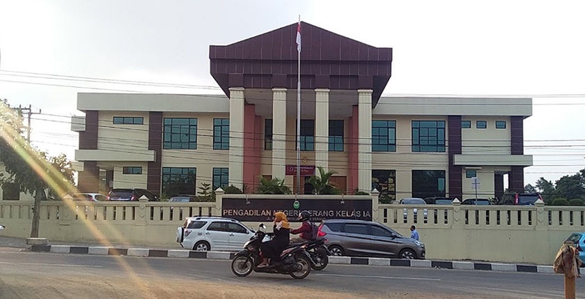 Terdakwa Korupsi Bank Banten Rp61 Miliar, di Vonis 3 Tahun Foto : Ist