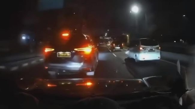 Terungkap! Sopir Fortuner dengan Pelat Palsu Polri di Jakut Ternyata Bukan Polisi Foto : Ist