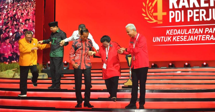 Video Gandengan Diedit-edit Foto : Ist