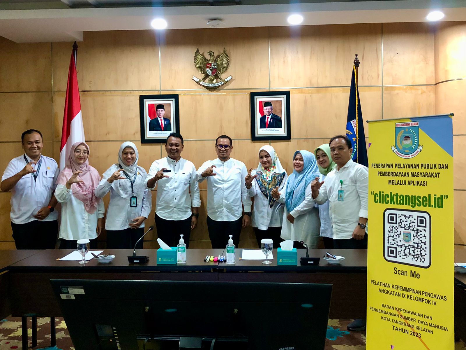 Aplikasi ClickTangsel, Langkah Tepat Menuju Birokrasi Tangsel yang Efektif Foto : Ist