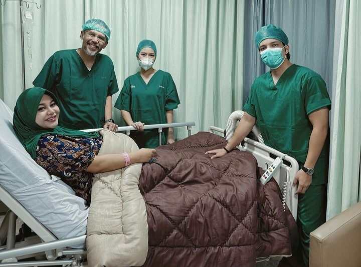 Atta Halilintar Senang Aurel Hermansyah Sudah Boleh Pulang Usai Persalinan Foto : IG