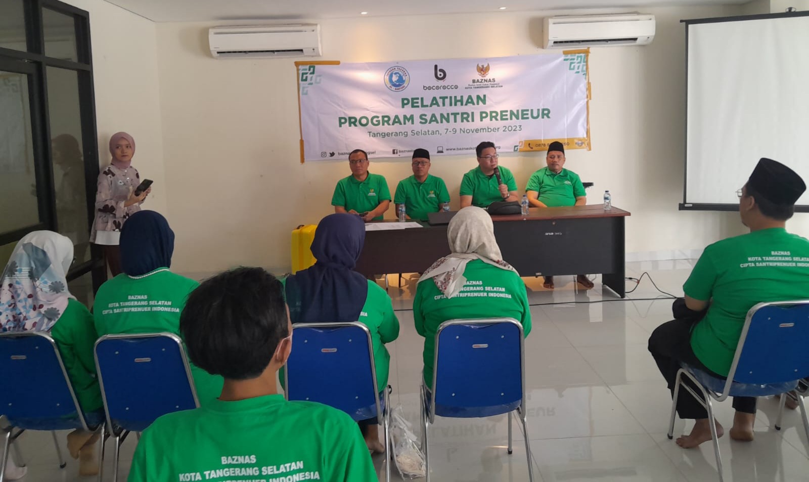 Baznas Tangsel Gelar Pelatihan Program Santripreneur Foto '; Ist