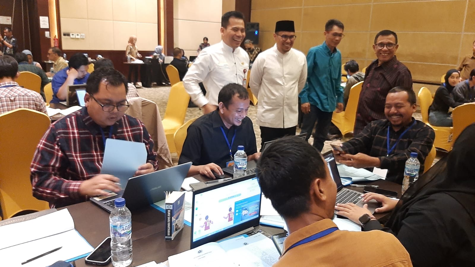 Beri Semangat Peserta UKW, Wakil Walikota Tangsel Beri Apresiasi Kepada PWI Tangsel Foto : Irawan