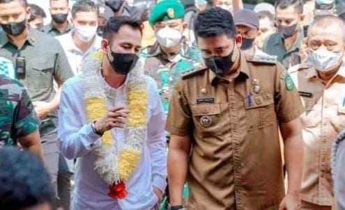 Bobby Nasution Tagih Janji Investasi, Raffi Ahmad Buka Suara Foto : Ist