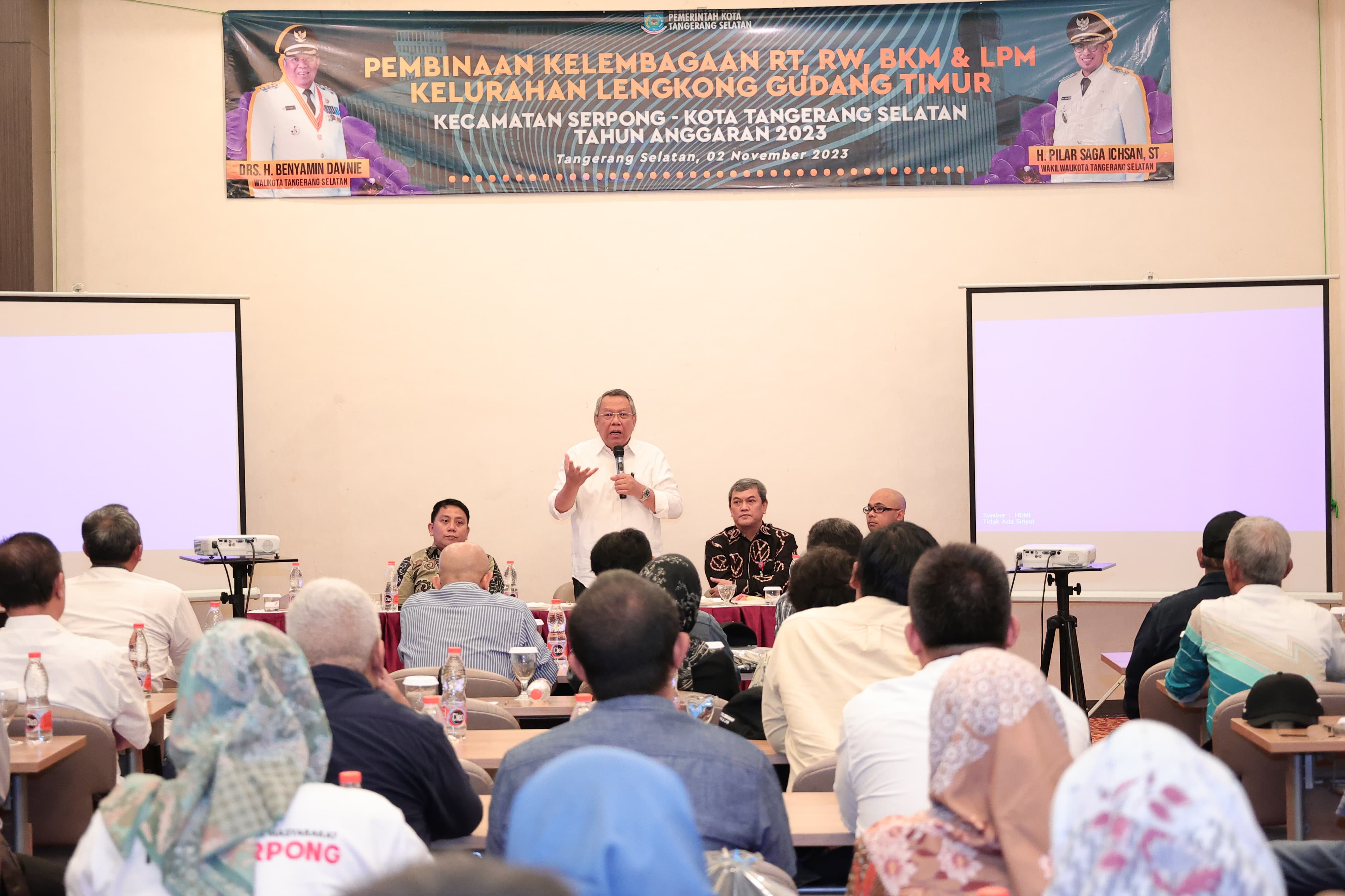 Dorong Peran Serta RT dan RW, Benyamin Minta Bantu Masyarakat Kurangi Produksi Sampah Rumahan Foto : Ist