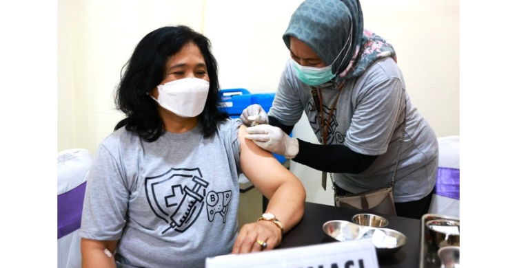 Imunisasi Hepatitis B Gratis, Nakes dan Named Jadi Kelompok Prioritas Penerima Foto : Ist