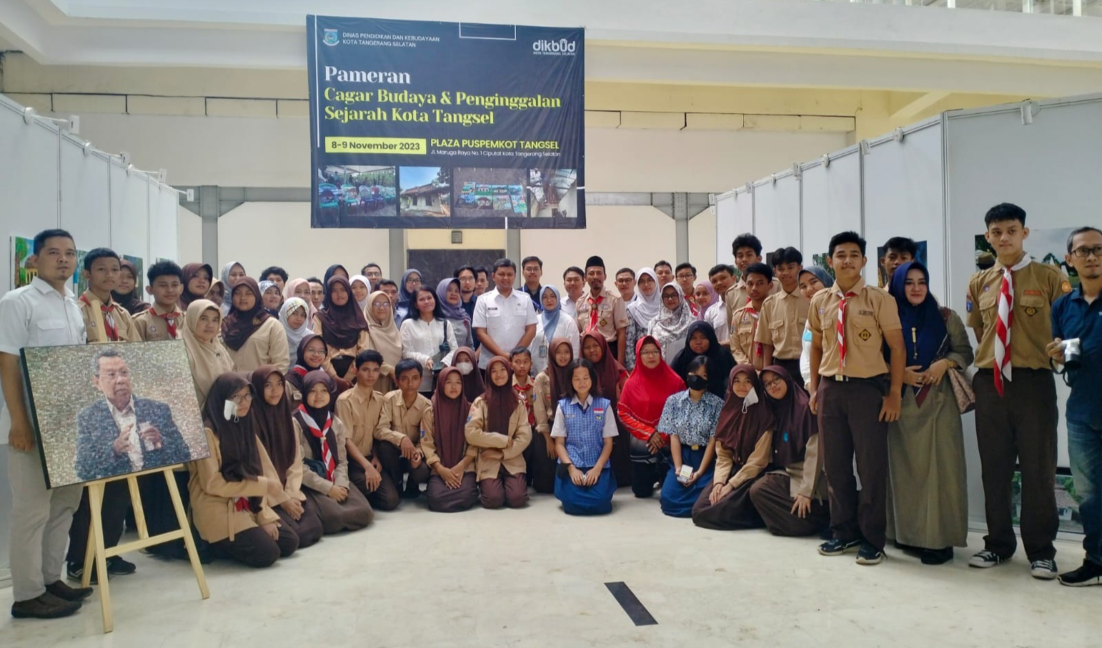 Melalui Pameran Fotografi, Pemkot Ajak Siswa Gali Jejak Sejarah dan Kebudayaan Tangsel Foto : Ist