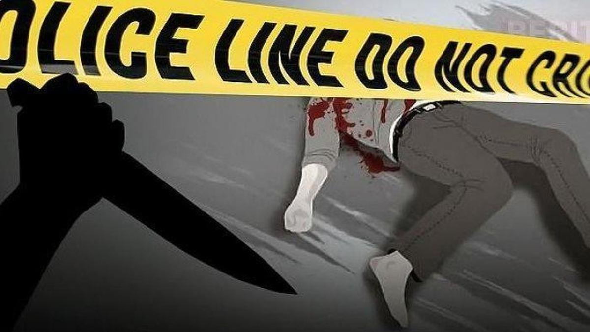 Paman Dibacok Keponakannya di Serang, Luka Serius hingga Terkapar Foto : Ist