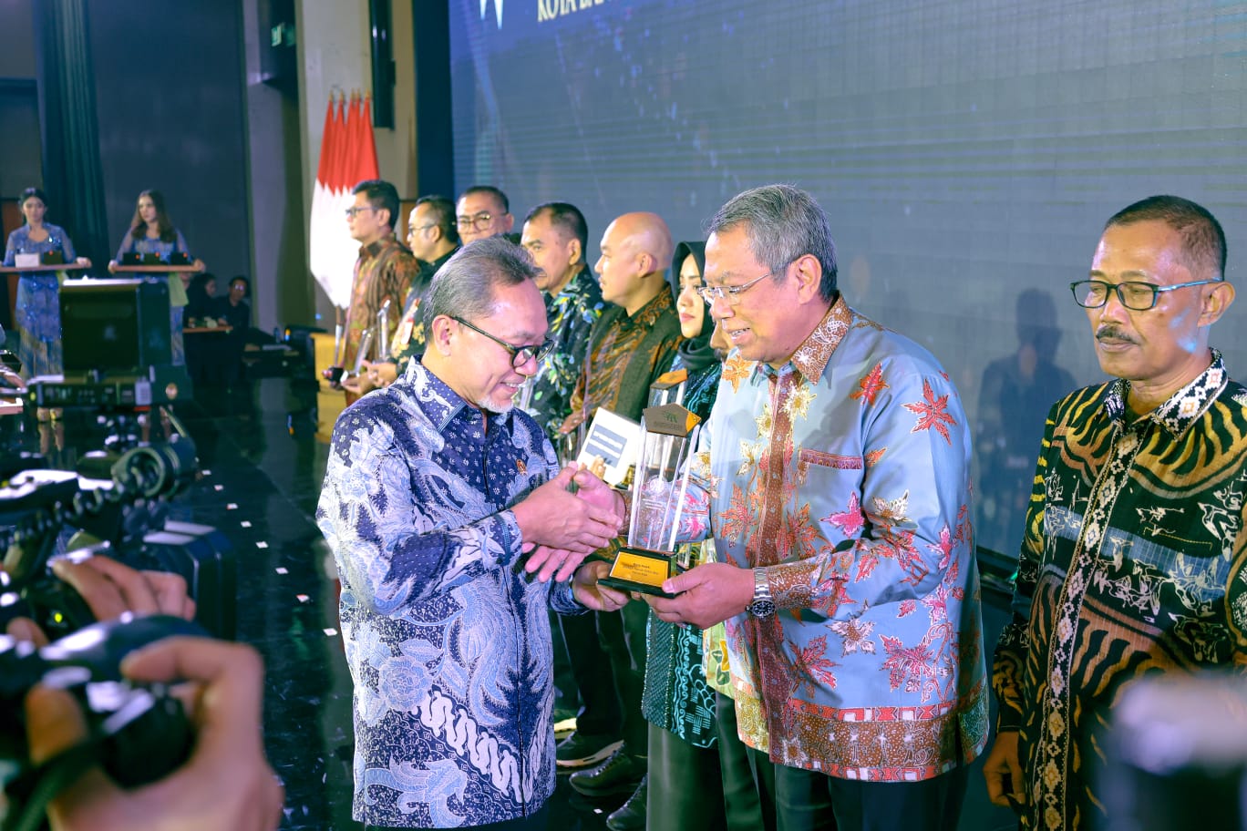 Pemkot Tangsel Raih Penghargaan Daerah Tertib Ukur Foto : Ist