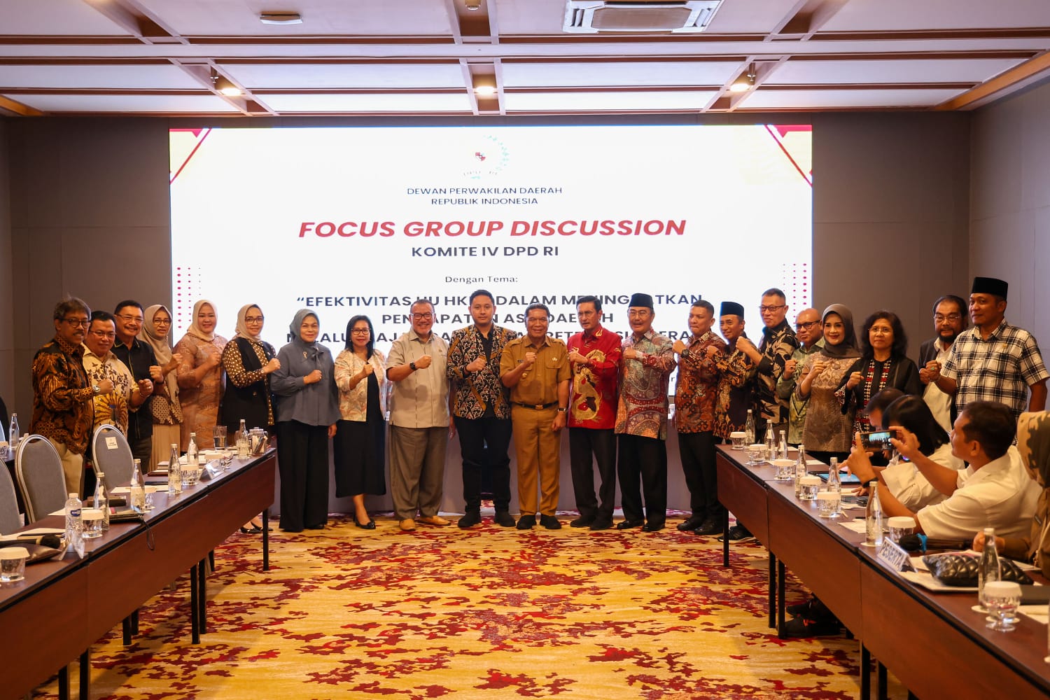 Pj Gubernur Al Muktabar: Pemprov Banten Dukung Penerapan Aturan Opsen Pajak Foto : Humas Pemprov