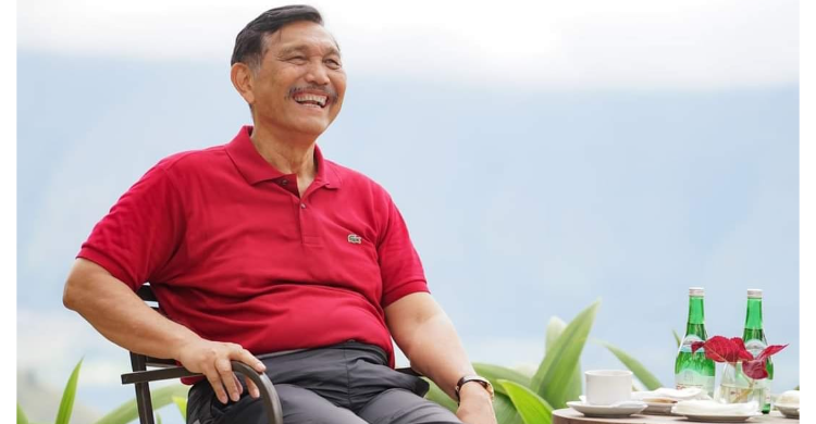 Sudah Keluar Rumah Sakit, Luhut Memilih Tetap di Singapura Foto : Ist