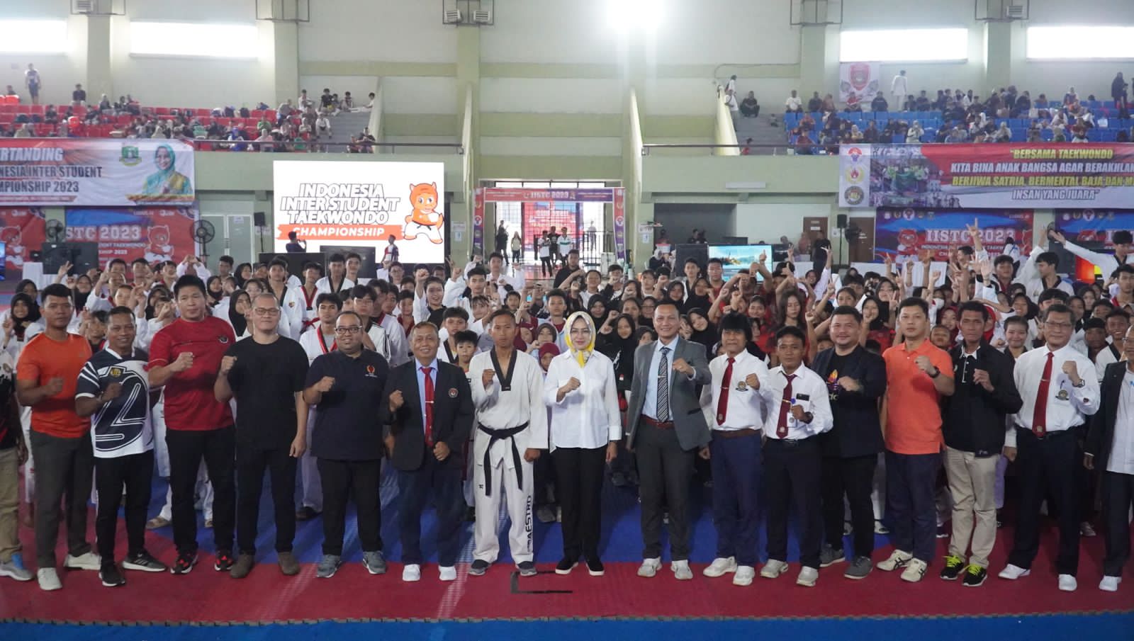 Airin Harap Lahir Bibit Taekwondoin Berprestasi Tingkat Dunia Ketua Umum Pengurus Provinsi Banten Taekwondo Indonesia Airin Rachmi Diany saat menghadiri IISTC 2023 di Kelapa Dua, Kabupaten Tangerang.