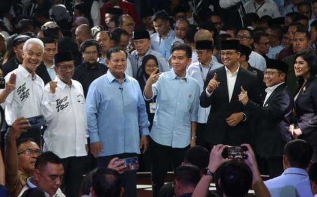 Ditegur Ketua KPU, Gibran Minta Maaf Foto : Ist