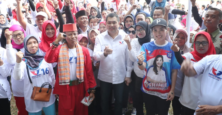 Gelar Bazar Dan Pengobatan Gratis Di Tangsel Foto : Ist