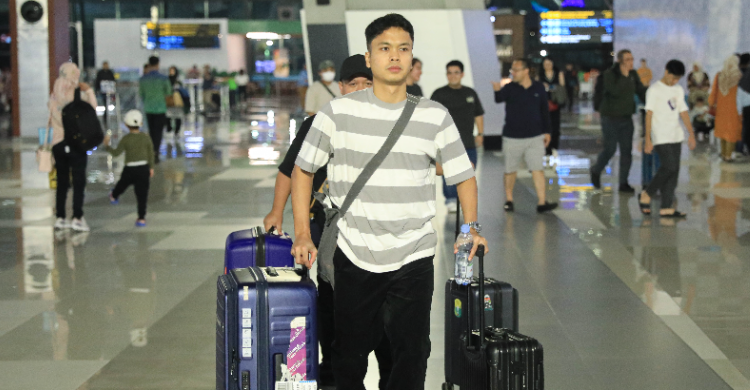 Ginting Cs Terbang ke China, Siap Berburu Gelar BWF World Tour Finals 2023 Foto : Ist