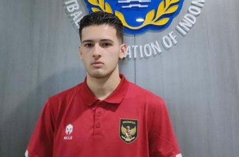 Justin Hubner Resmi Jadi WNI, Pasukan STY Tambah Amunisi Foto : Ist