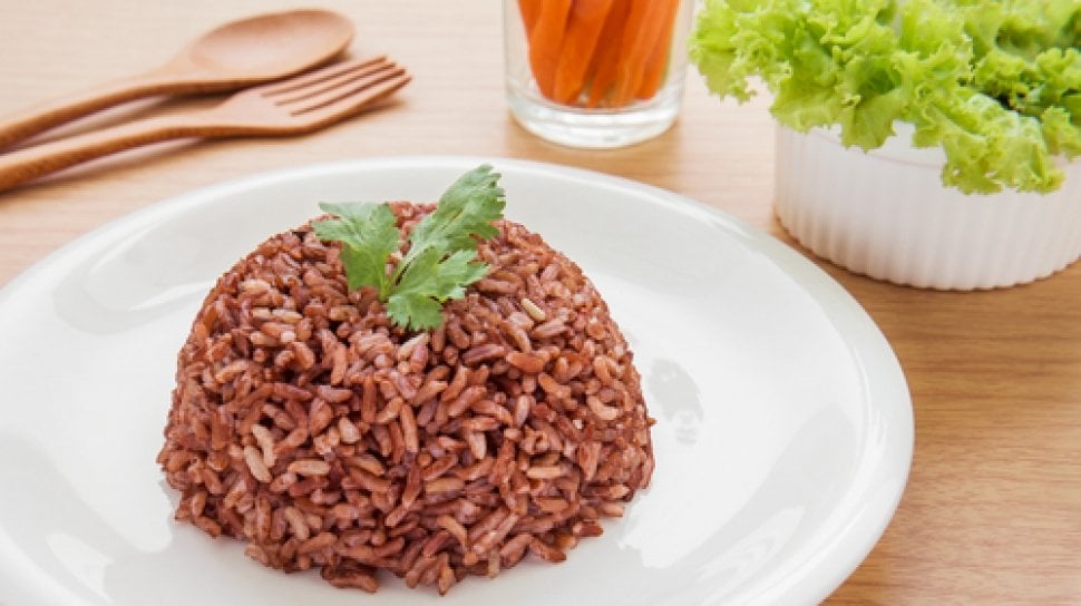 Lakukan Cara Memasak Nasi Beras Merah Ini Agar Tetap Pulen Foto : Ist