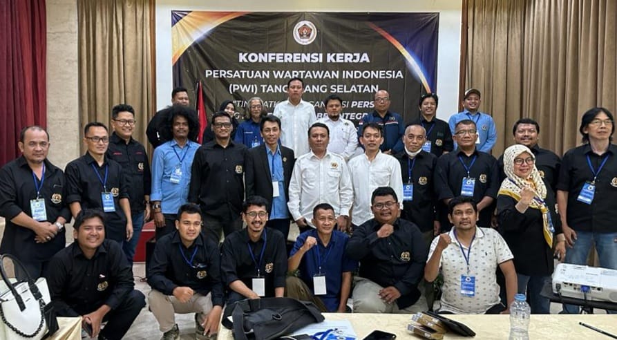 Pimpin PWI Tangsel Periode 2023-2026, Ahmad Eko N Terpilih secara Aklamasi Foto : Ist