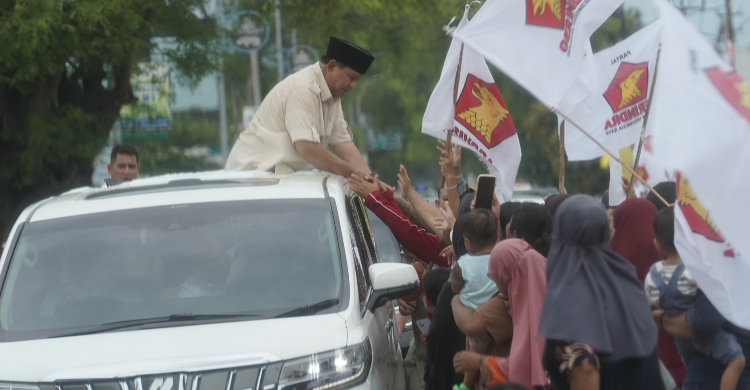 Prabowo Ke Benteng Speelwijk, Disambut Pendekar Dan Jawara Di Banten Foto : Ist