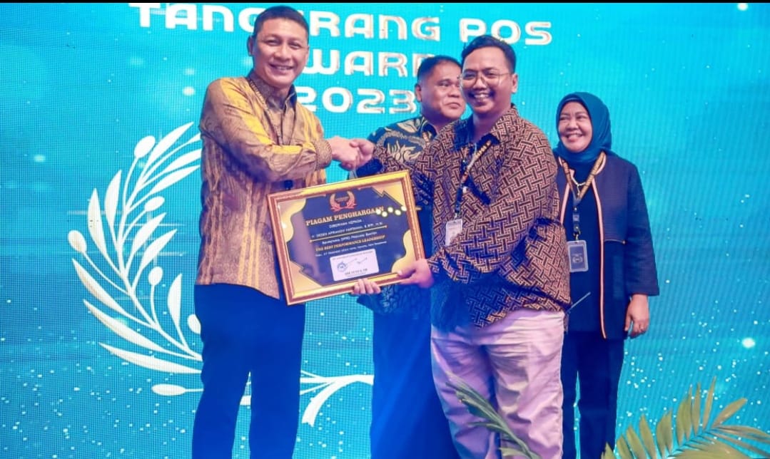 Sekretaris DPRD Banten Raih Penghargaan TangerangPos Award 2023 Foto : Ist