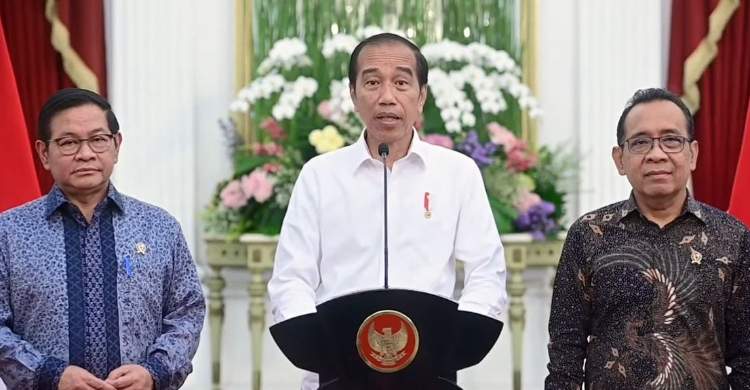 Warga Lokal Tetap Utama Foto : Setpres
