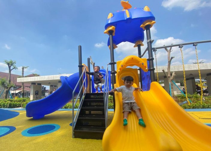 Ada Taman Bermain Khusus Anak di Alun-alun Pamulang, Masyarakat Senang Foto : Ist