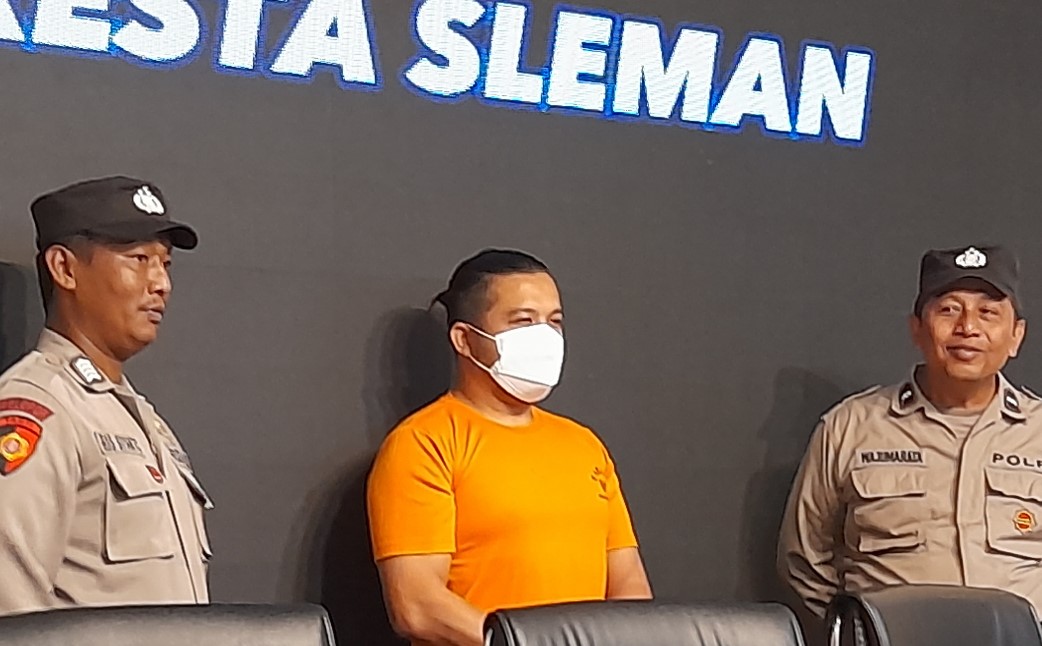Buron Sejak 2021, Dokter Gadungan Timnas Kelompok Umur Ditangkap Foto : Ist