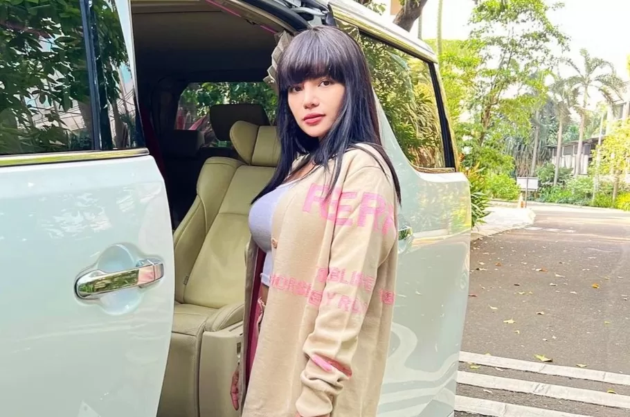Dinar Candy Jual Akun Media Sosial Seharga Rp 50 M, Kenapa? Foto : Ist