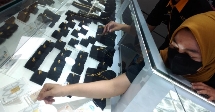Harga Emas Pagi Ini Stabil, Dibuka Dengan Harga Rp 1.121.000 Per Gram Foto : Ist
