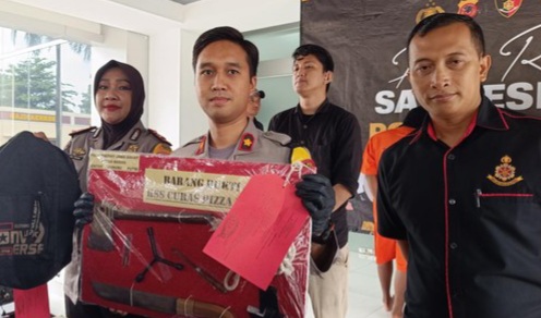 Ini Kapak yang Dipakai Perampok Restoran Pizza Bogor, Sekuriti Ditodong dan Diikat Foto : Ist