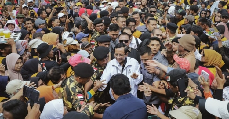 Kampanye di Tasikmalaya, Mahfud: Bebaskan Kredit Macet Petani Dan Nelayan Foto : Ist