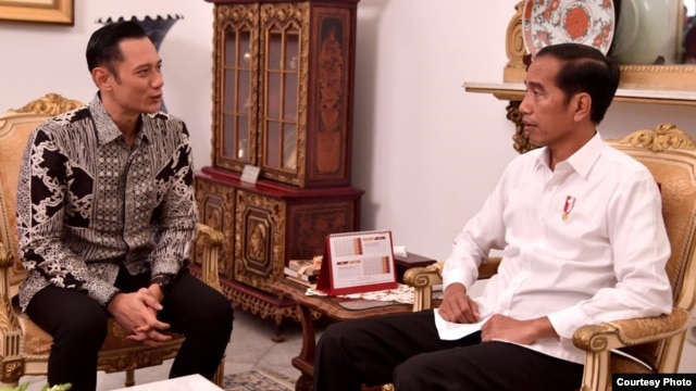 Netizen Tanya Demokrat Foto : Ist