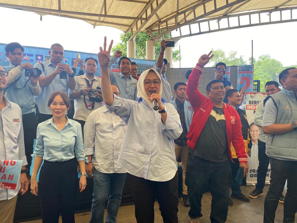 Panaskan Mesin Politik, Airin Yakin Prabowo-Gibran Menang Satu Putaran Foto : Ist