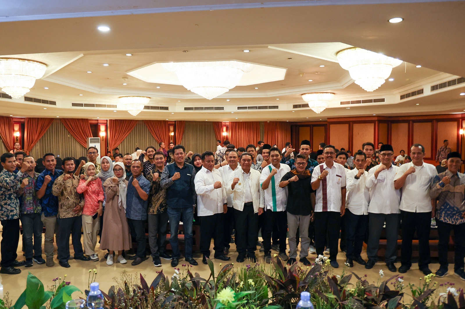 Pj Gubernur Banten Al Muktabar: Melalui Transformasi Digitalisasi Desa Dapat Percepat Kesejahteraan Bersama Foto : Humas Pemprov