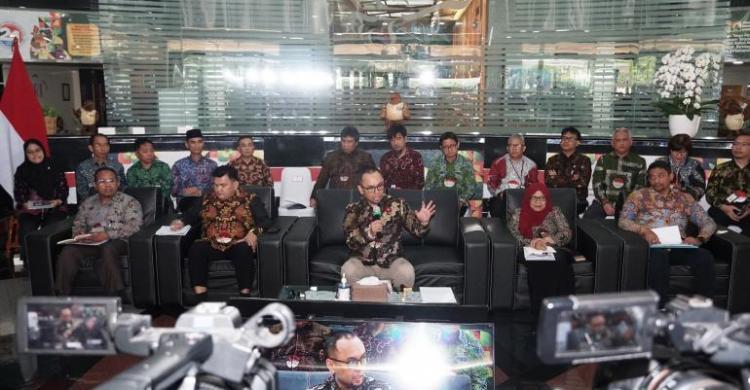 Kepala PPATK Ivan Yustiavandana dalam acara Refleksi Akhir Tahun 2023 dan Proyeksi Kerja Tahun 2024 di Gedung PPATK, Jakarta Pusat, Rabu (10/1/2024). Foto: Ist