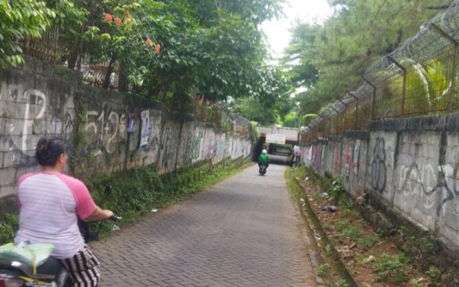 Puluhan Remaja Tawuran di Jalan PDAM Serpong Bikin Warga Resah Foto : Ist