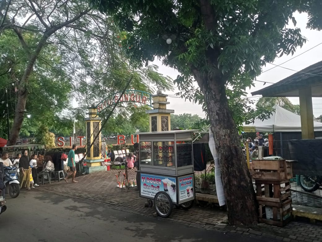 Rekreasi Murah, Setu Bungur Jadi Alternatif Warga Ciputat Foto : Mg.Ahmad