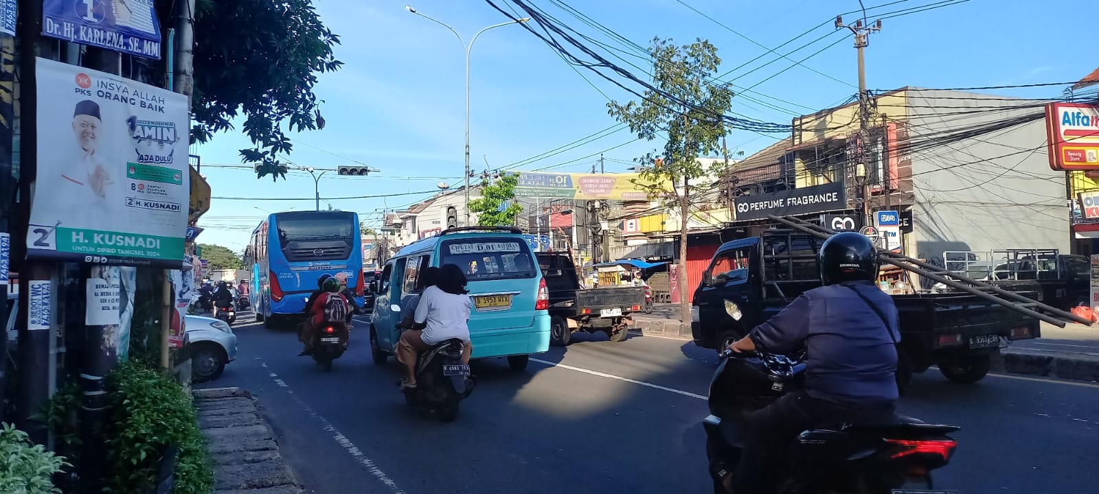 Sudah Hampir Setahun U-Turn UIN Ditutup, Pengendara Sebut Malah Tambah Macet Foto : Mg.Rizky
