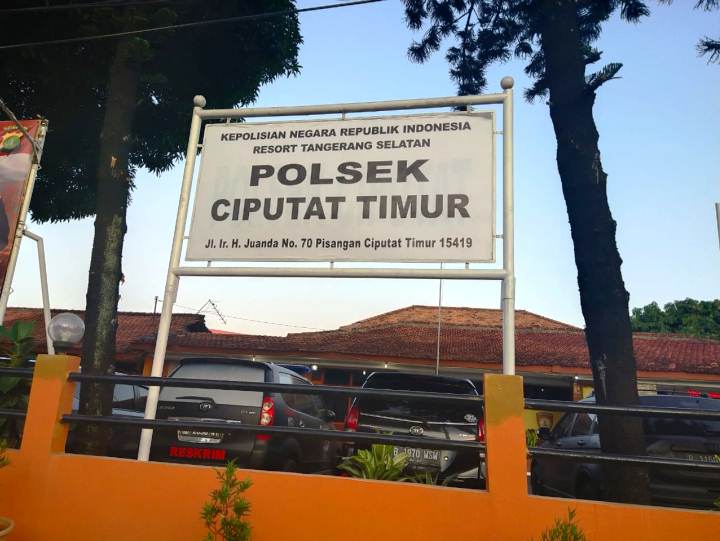 Polsek Ciputat Timur.