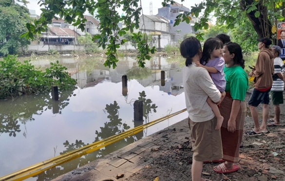 Terbawa Arus, Dua Bocah Ditemukan Tewas di Danau Ciledug Foto : Ist