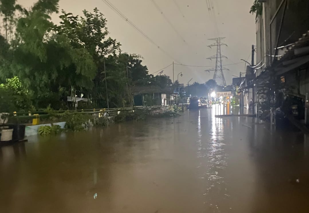 Ungkap Penyebab Banjir di Reni Jaya Pamulang, Benyamin Sebut Akibat Adanya 11 Bangunan Liar Foto : Ist
