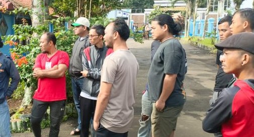 Guru Diduga Cabuli Siswi, Warga Datangi SMP di Bogor Foto : Ist