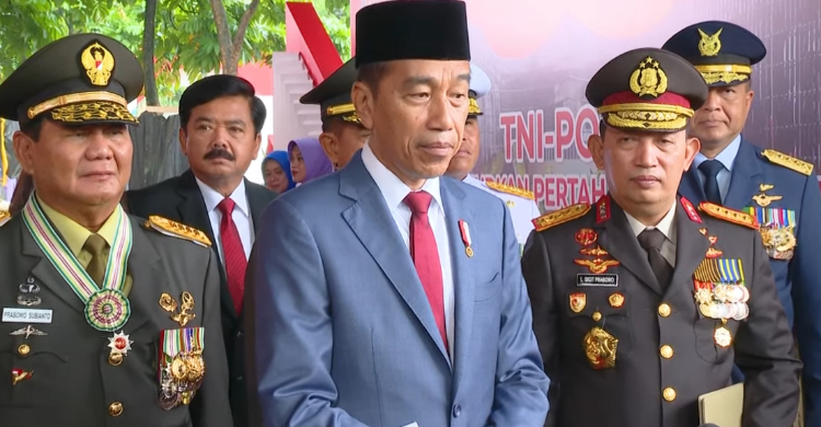 Kenaikan Pangkat Prabowo Melalui Prosedur. Ini Kata Jokowi Foto : Setpres
